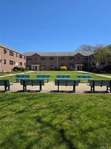 155-19 81st Street 46, Howard Beach, NY 11414