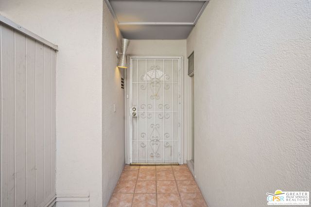 1790 N Via Miraleste, Palm Springs, CA 92262