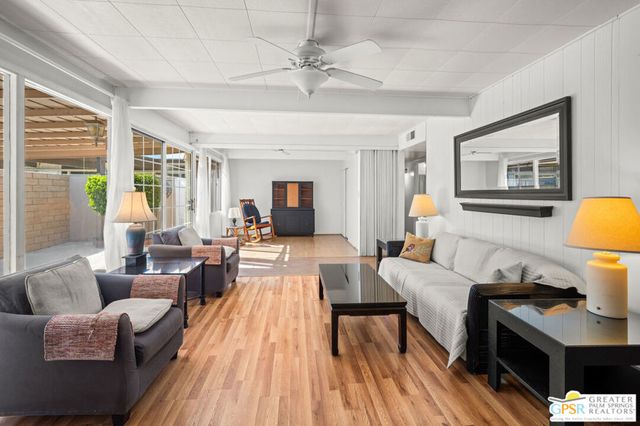 1790 N Via Miraleste, Palm Springs, CA 92262