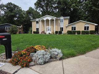 19901 S Riverhill Drive Drive, Clinton Twp, MI 48036
