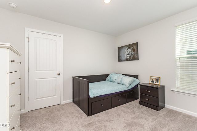 208 White Oak Gdn Way, Garner, NC 27529