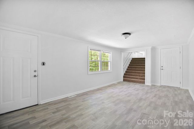 1007 N Fork Road, Barnardsville, NC 28709