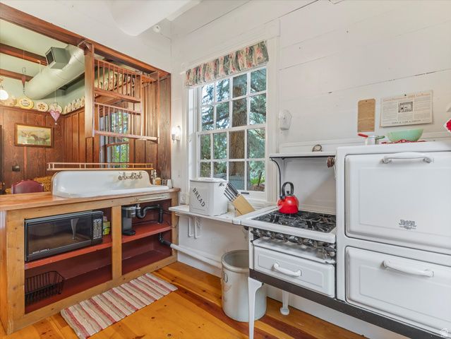 252 N 400 E, Centerville, UT 84014