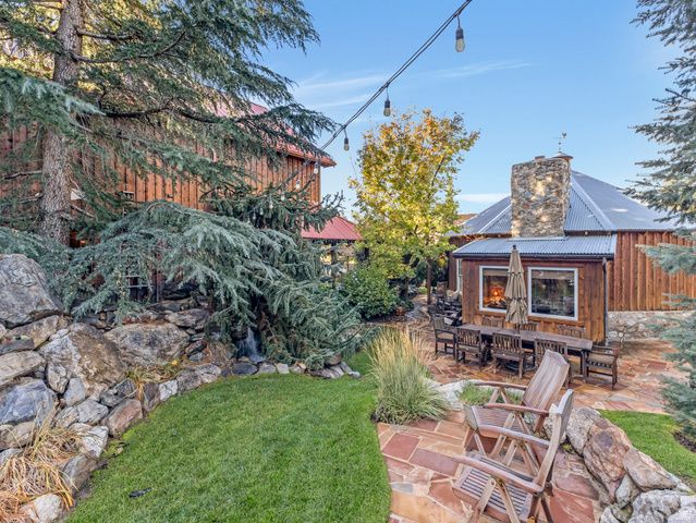 252 N 400 E, Centerville, UT 84014