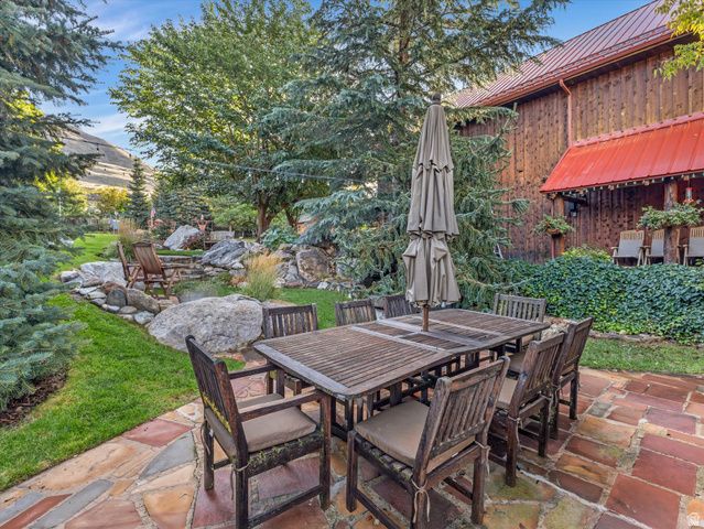 252 N 400 E, Centerville, UT 84014