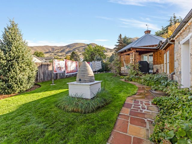 252 N 400 E, Centerville, UT 84014