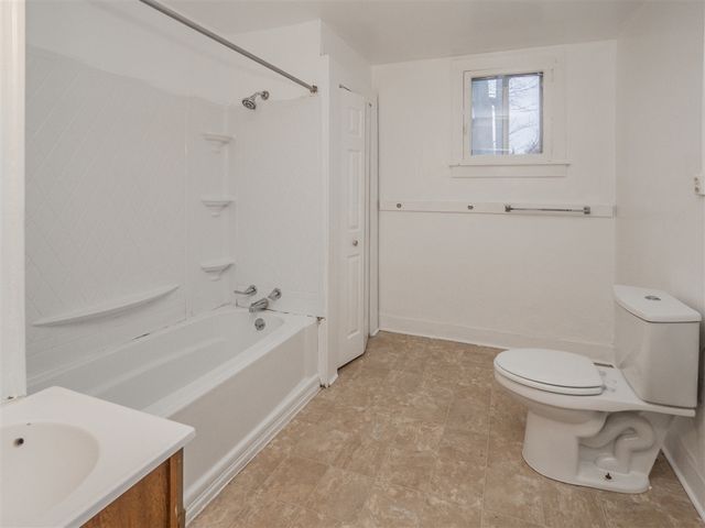 637 Davis Street, Kalamazoo, MI 49007