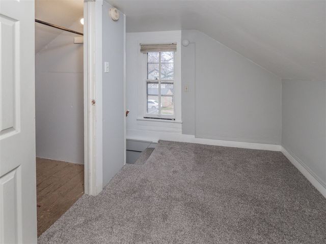 637 Davis Street, Kalamazoo, MI 49007