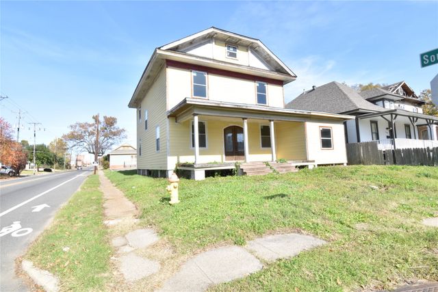 1134 College Street, Shreveport, LA 71104