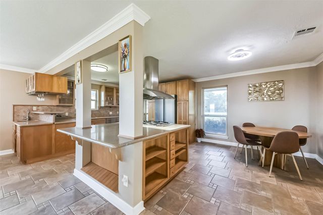 8224 Fm 2354 Road, Beach City, TX 77523