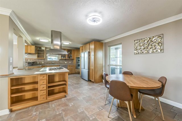 8224 Fm 2354 Road, Beach City, TX 77523