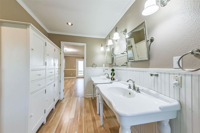 8224 Fm 2354 Road, Beach City, TX 77523