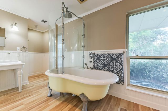 8224 Fm 2354 Road, Beach City, TX 77523