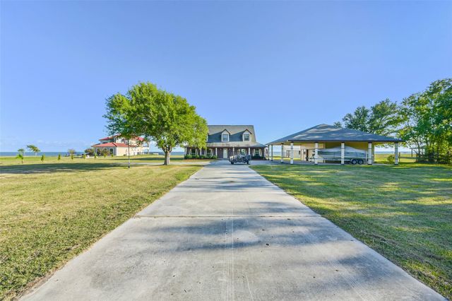 8224 Fm 2354 Road, Beach City, TX 77523