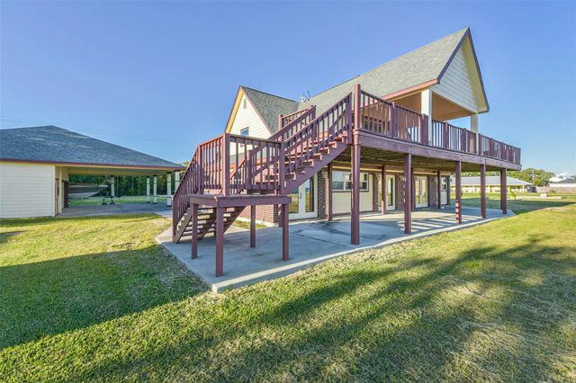 8224 Fm 2354 Road, Beach City, TX 77523