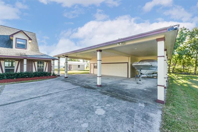 8224 Fm 2354 Road, Beach City, TX 77523