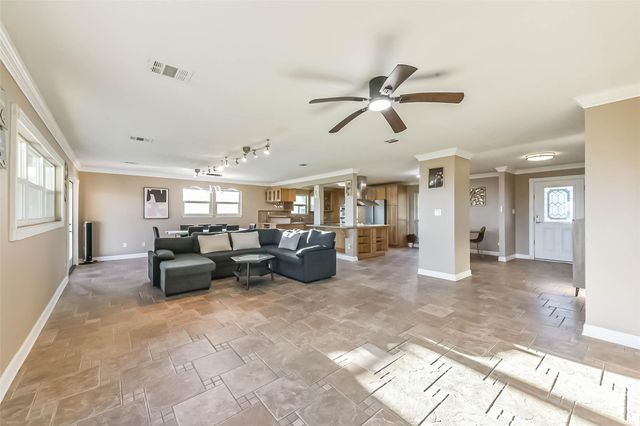 8224 Fm 2354 Road, Beach City, TX 77523