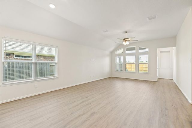 16634 Villa Del Mar Lane, Friendswood, TX 77546