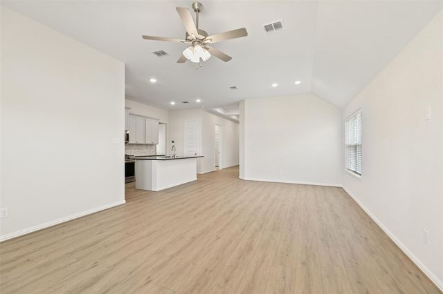 16634 Villa Del Mar Lane, Friendswood, TX 77546