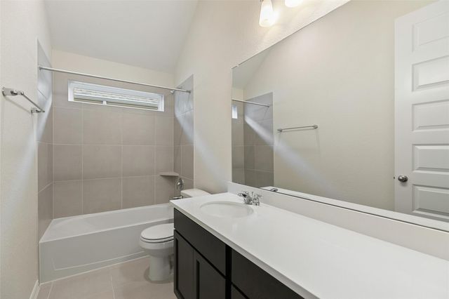 16634 Villa Del Mar Lane, Friendswood, TX 77546