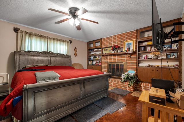 1545 Sparrow Road, Tallahassee, FL 32305