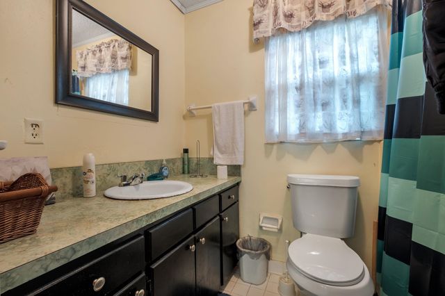 1545 Sparrow Road, Tallahassee, FL 32305