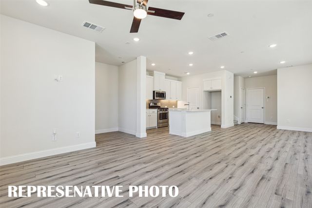 7368 Grant Avenue, North Richland Hills, TX 76180