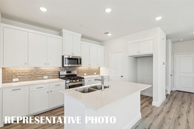 7368 Grant Avenue, North Richland Hills, TX 76180