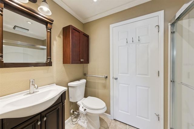 2532 GRASSY POINT DR 100, Lake Mary, FL 32746