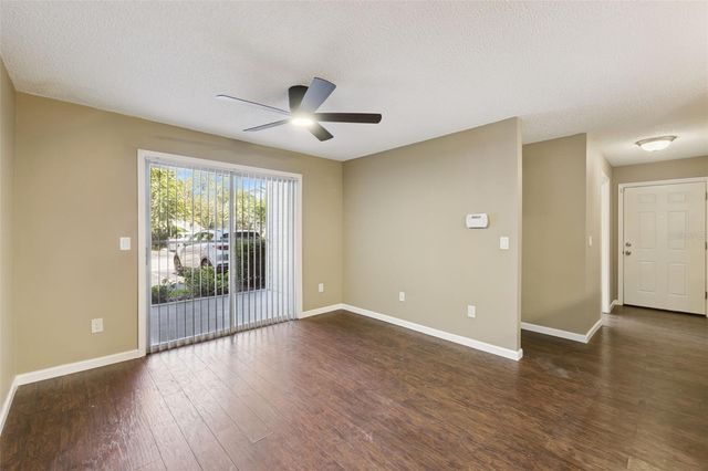 2532 GRASSY POINT DR 100, Lake Mary, FL 32746