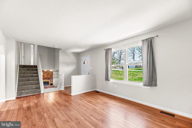 3604 COX CT, Huntingtown, MD 20639