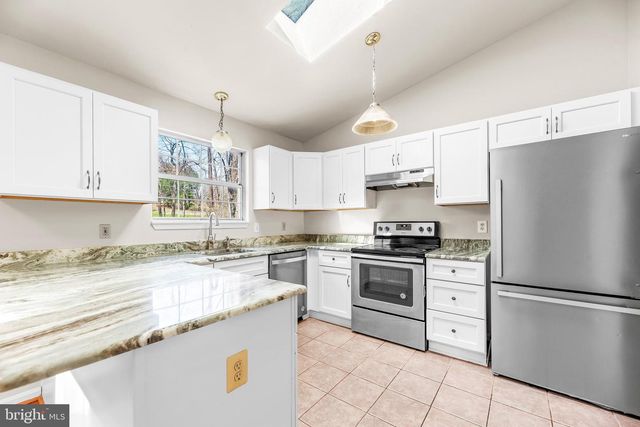 3604 COX CT, Huntingtown, MD 20639