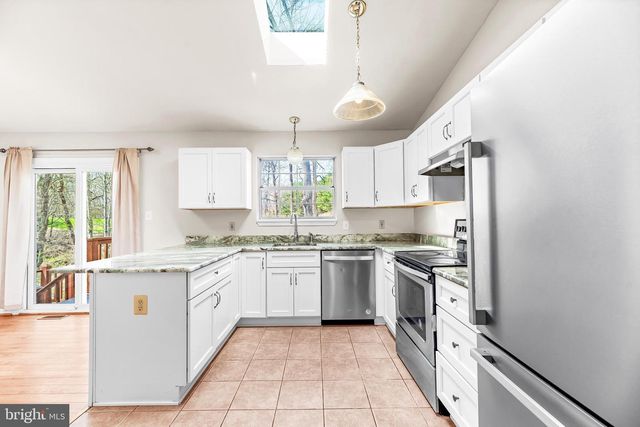 3604 COX CT, Huntingtown, MD 20639
