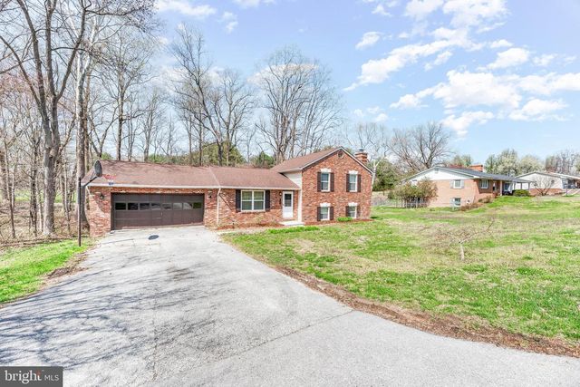 3604 COX CT, Huntingtown, MD 20639