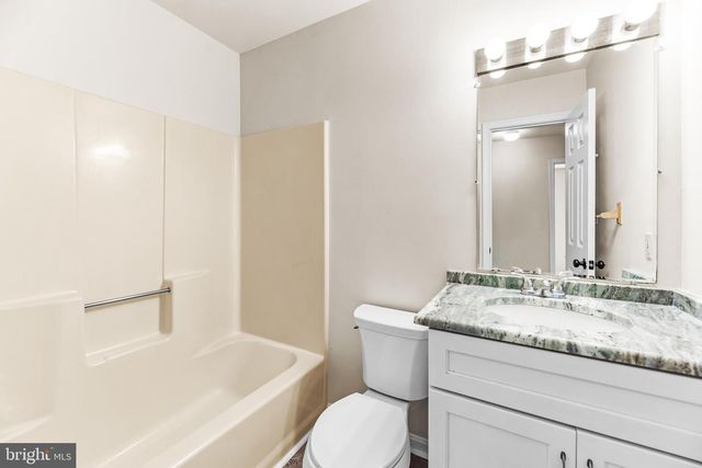 3604 COX CT, Huntingtown, MD 20639