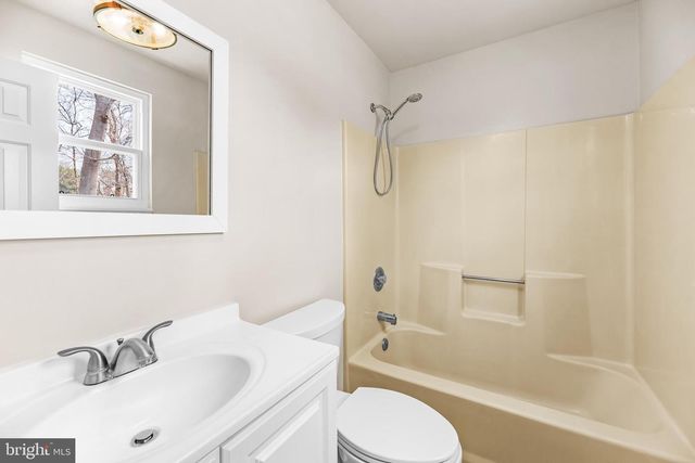 3604 COX CT, Huntingtown, MD 20639