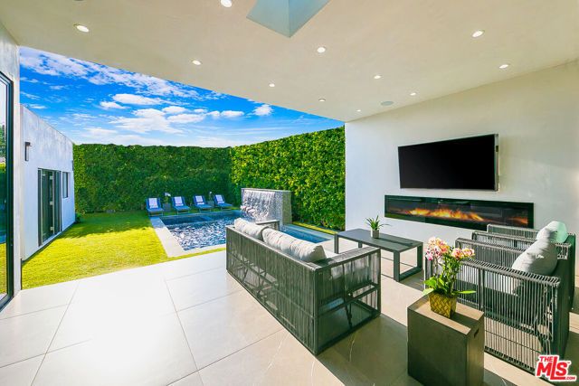 1855 STEARNS Drive, Los Angeles, CA 90035