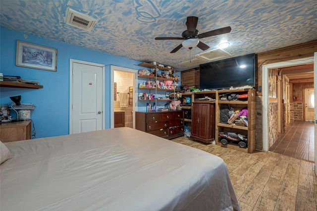 6009 Crane Street, Houston, TX 77026