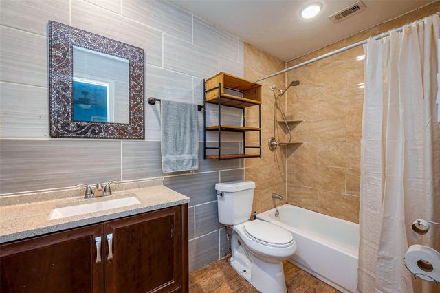 6009 Crane Street, Houston, TX 77026