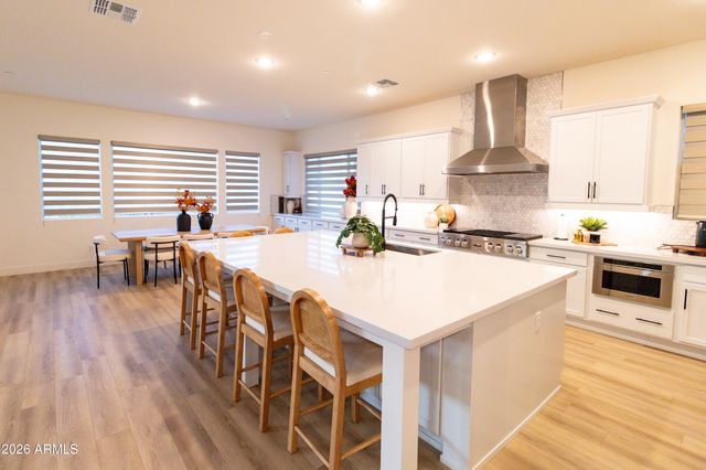 21396 W MEADOWBROOK Avenue, Buckeye, AZ 85396