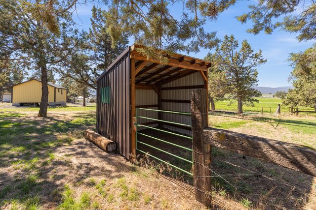 11409 Harpold Road, Klamath Falls, OR 97603