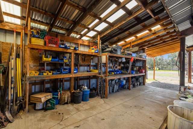 11409 Harpold Road, Klamath Falls, OR 97603