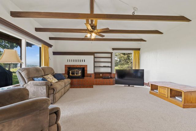 11409 Harpold Road, Klamath Falls, OR 97603