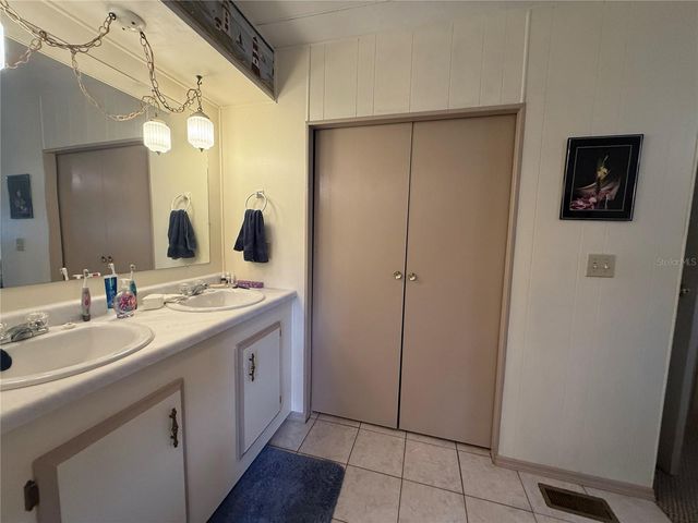 7441 FAIRLANE AVENUE, Brooksville, FL 34613