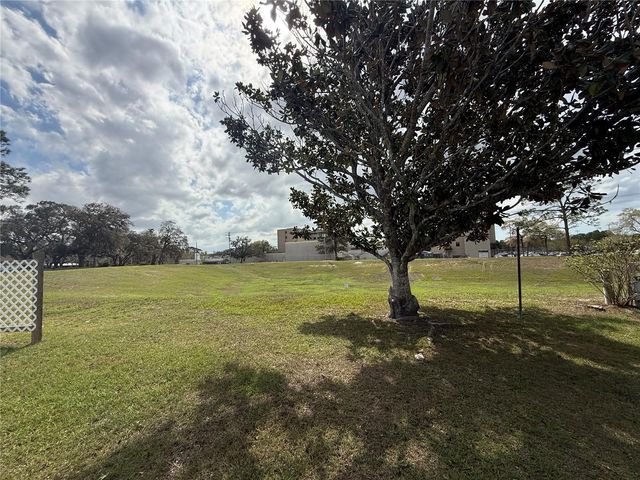 7441 FAIRLANE AVENUE, Brooksville, FL 34613