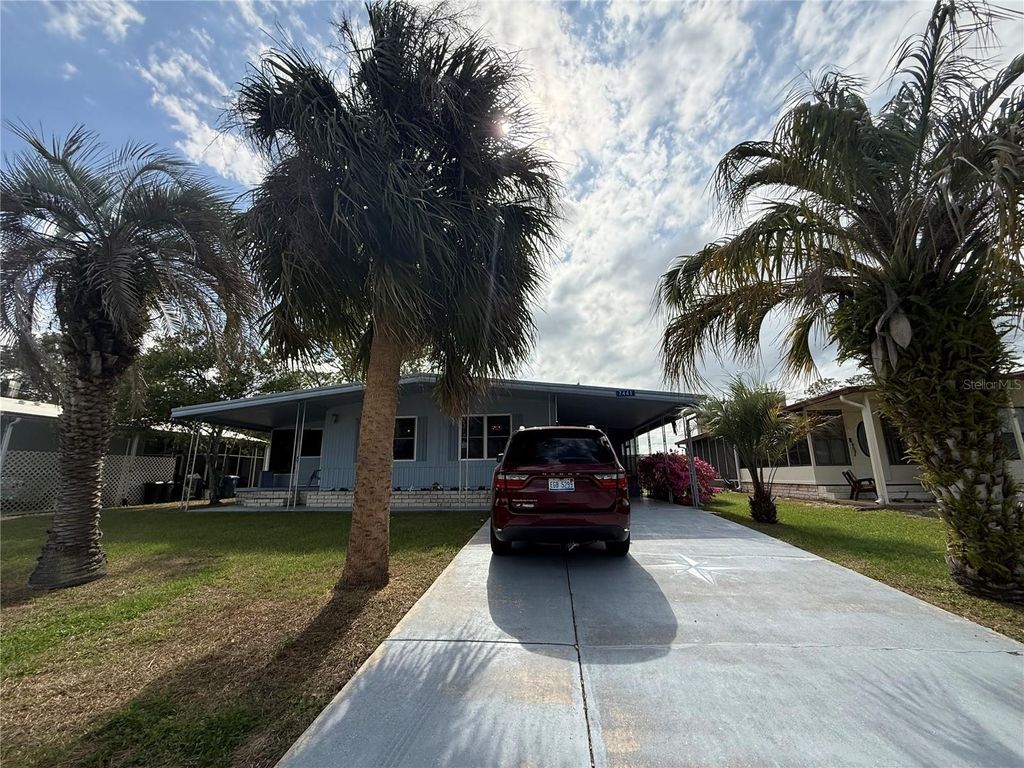 7441 FAIRLANE AVENUE, Brooksville, FL 34613