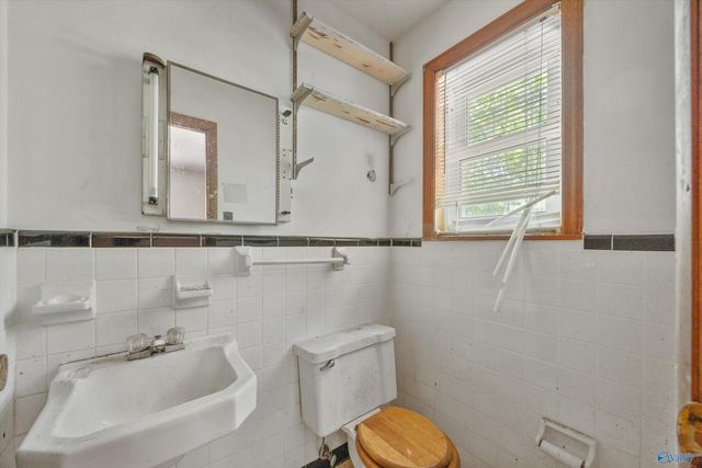 400 Fussy Hill Road, New Market, AL 35761