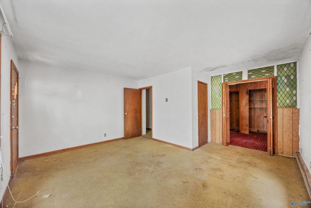 400 Fussy Hill Road, New Market, AL 35761