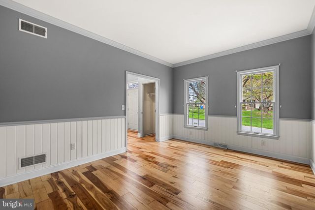 360 DEW DROP RD, York, PA 17402