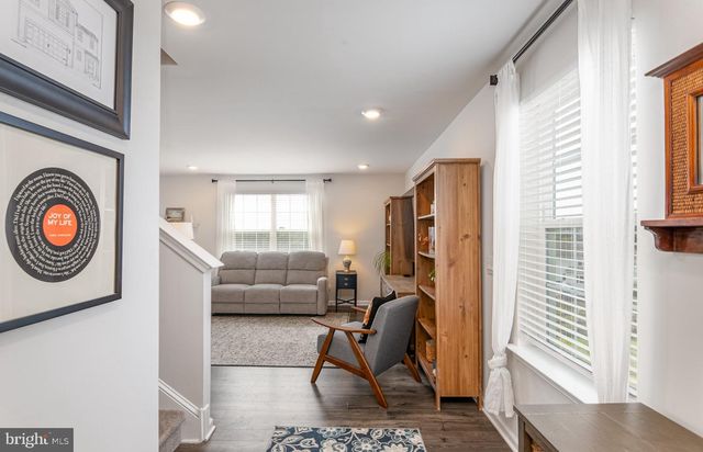 20 SKYTOP CT, Bernville, PA 19506